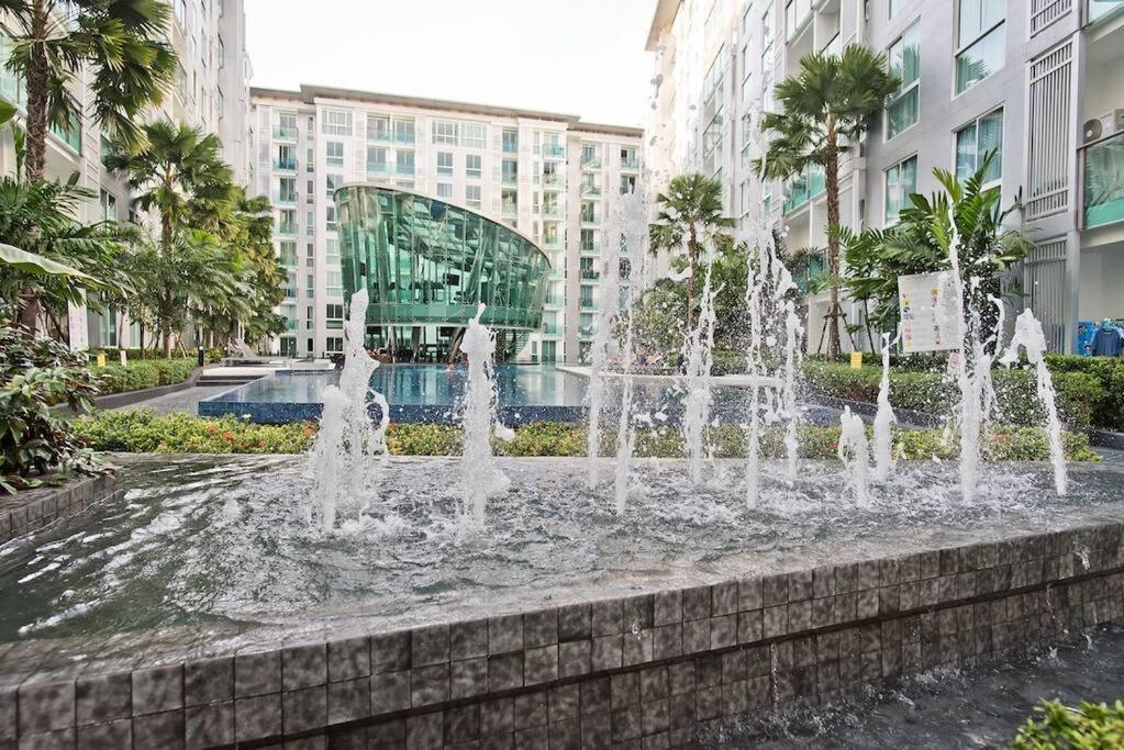Getaway Studio In City Center Residence Pattaya Esterno foto