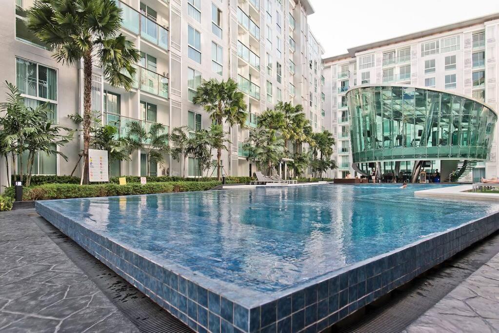 Getaway Studio In City Center Residence Pattaya Esterno foto