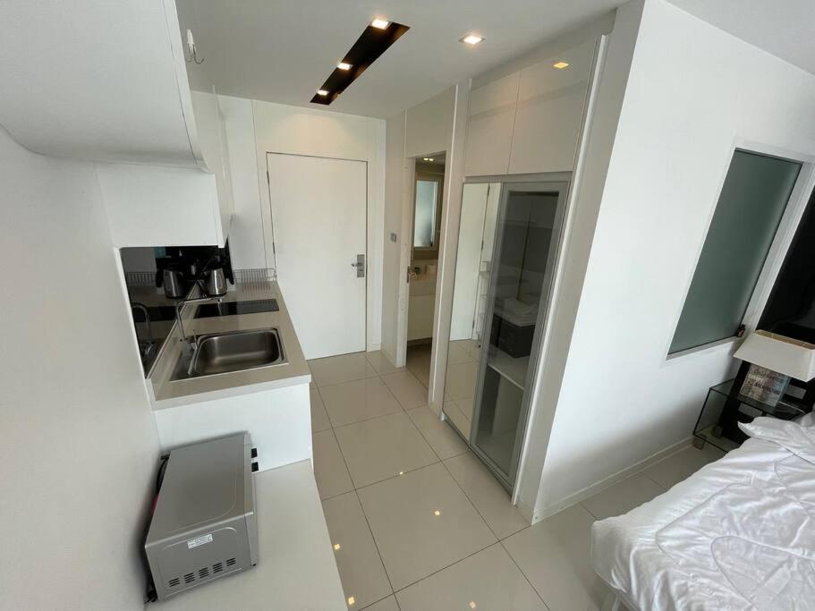 Getaway Studio In City Center Residence Pattaya Esterno foto