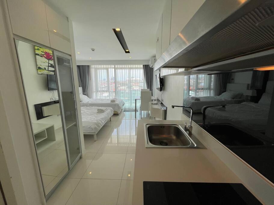 Getaway Studio In City Center Residence Pattaya Esterno foto